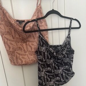 ✨ANY 2 FOR 15 ANY 3 FOR 20✨- Set of 2 Medium Printed Crop Tops